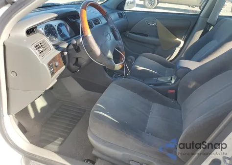 2001 Toyota Camry Ce z USA, uszkodzony, nr VIN JT2BG22K610570125